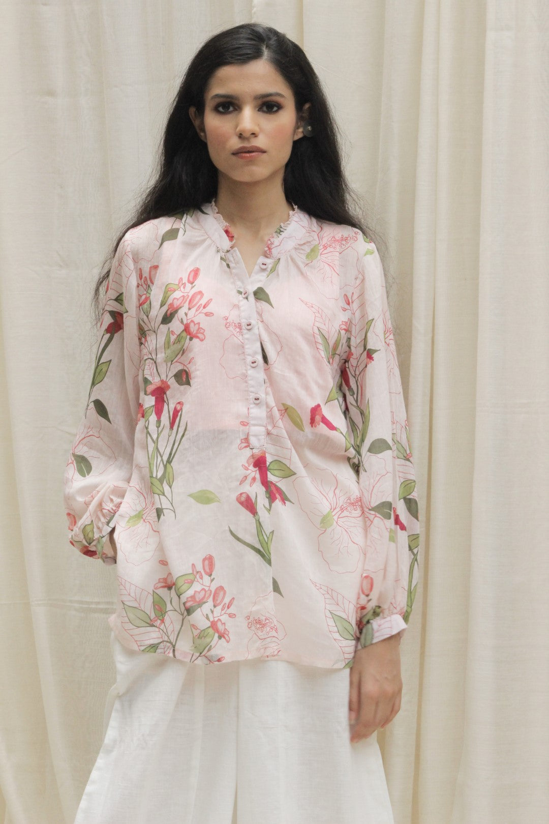 BABY PINK COTTON PRINTED TULIP SHIRT WHITE COTTON CROPPED BOAT PANTS