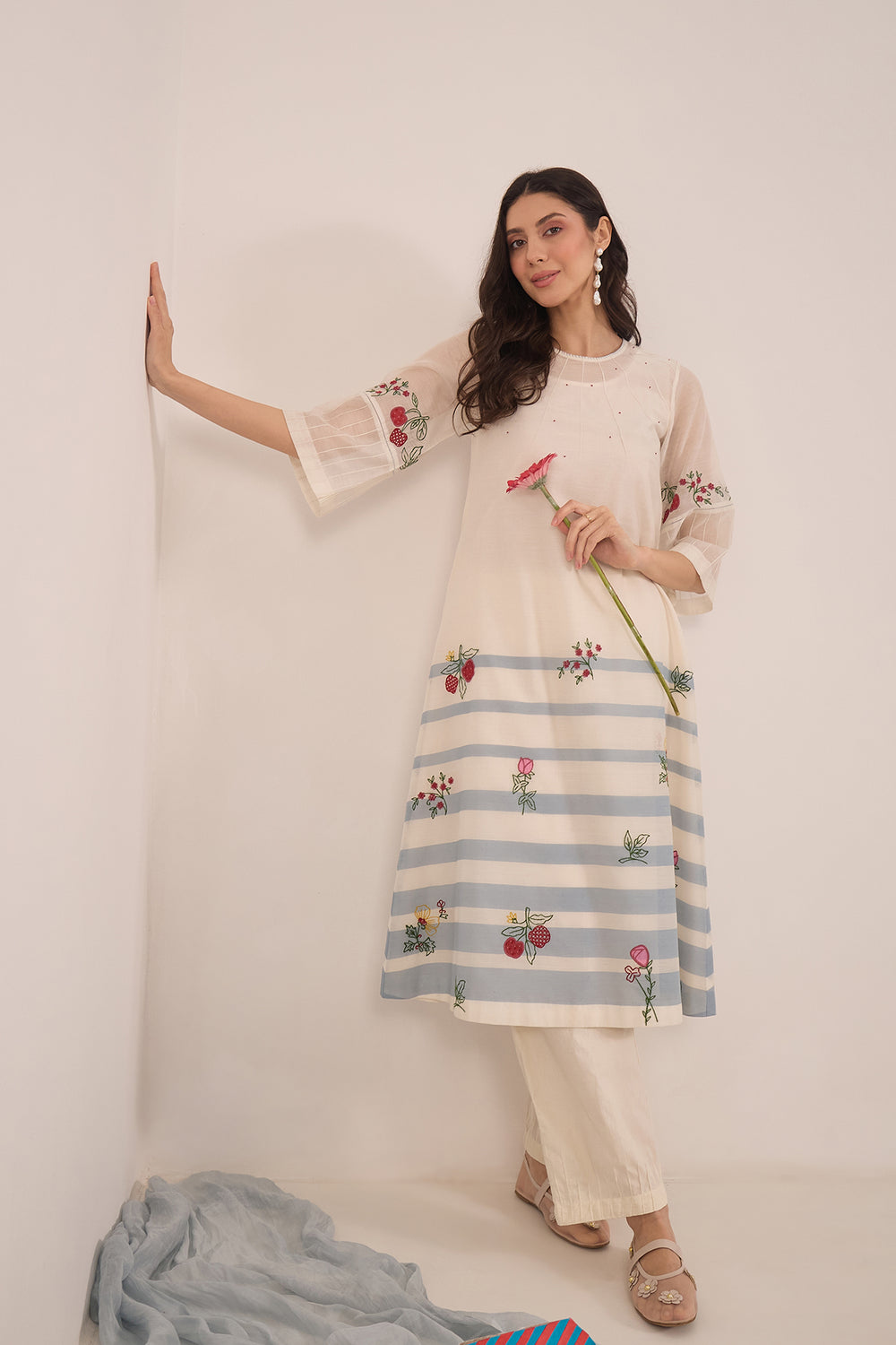 Floral embroidered kurta set