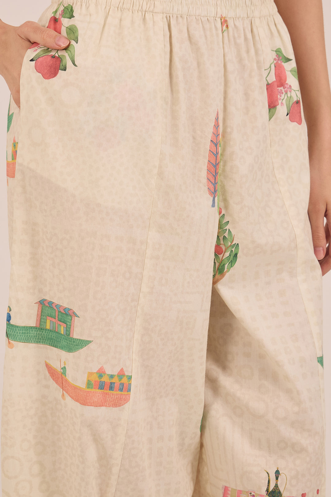 GULPOSH: BOAT PANTS