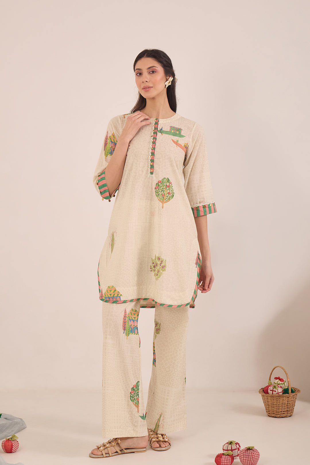 GULPOSH: COTTON SHORT TUNIC