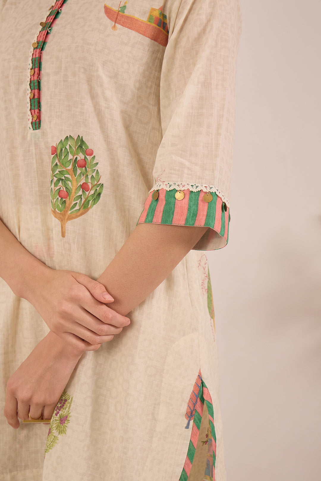 GULPOSH: COTTON SHORT TUNIC