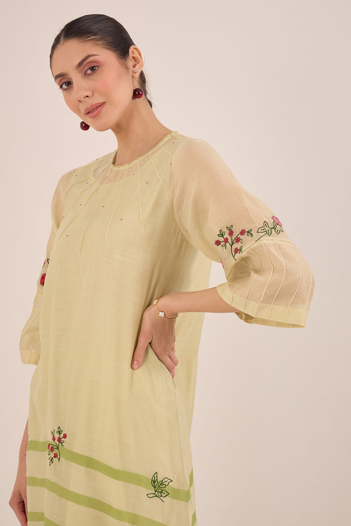 Green Chanderi embroidered kurta