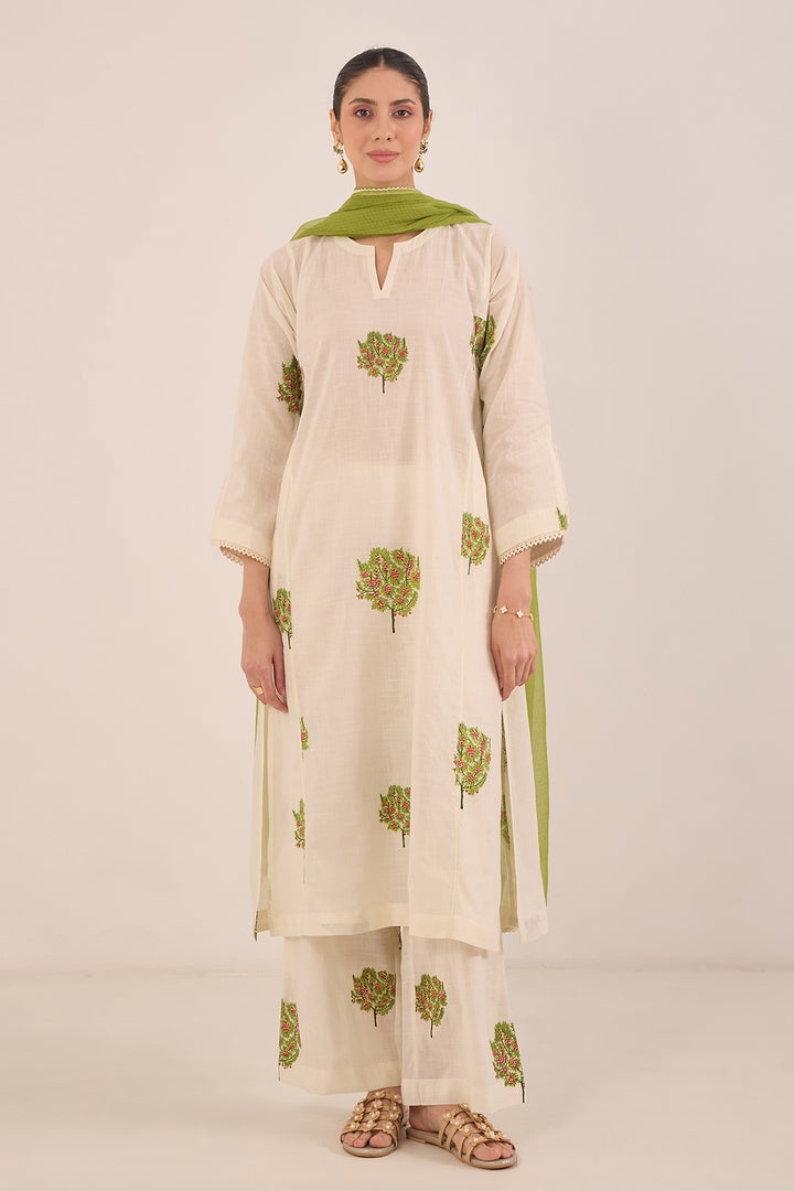 Women’s cotton kurta outfit