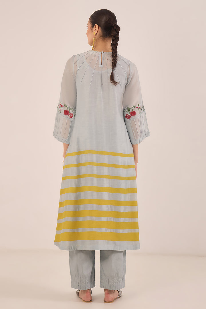 Women’s blue kurta outfit