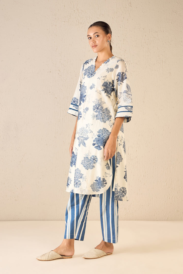 FLORAL FANTASY: BLUE FLORAL SCALLOP NECK KURTA