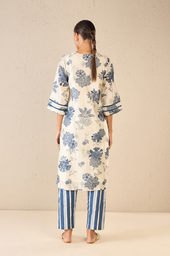FLORAL FANTASY: BLUE FLORAL SCALLOP NECK KURTA