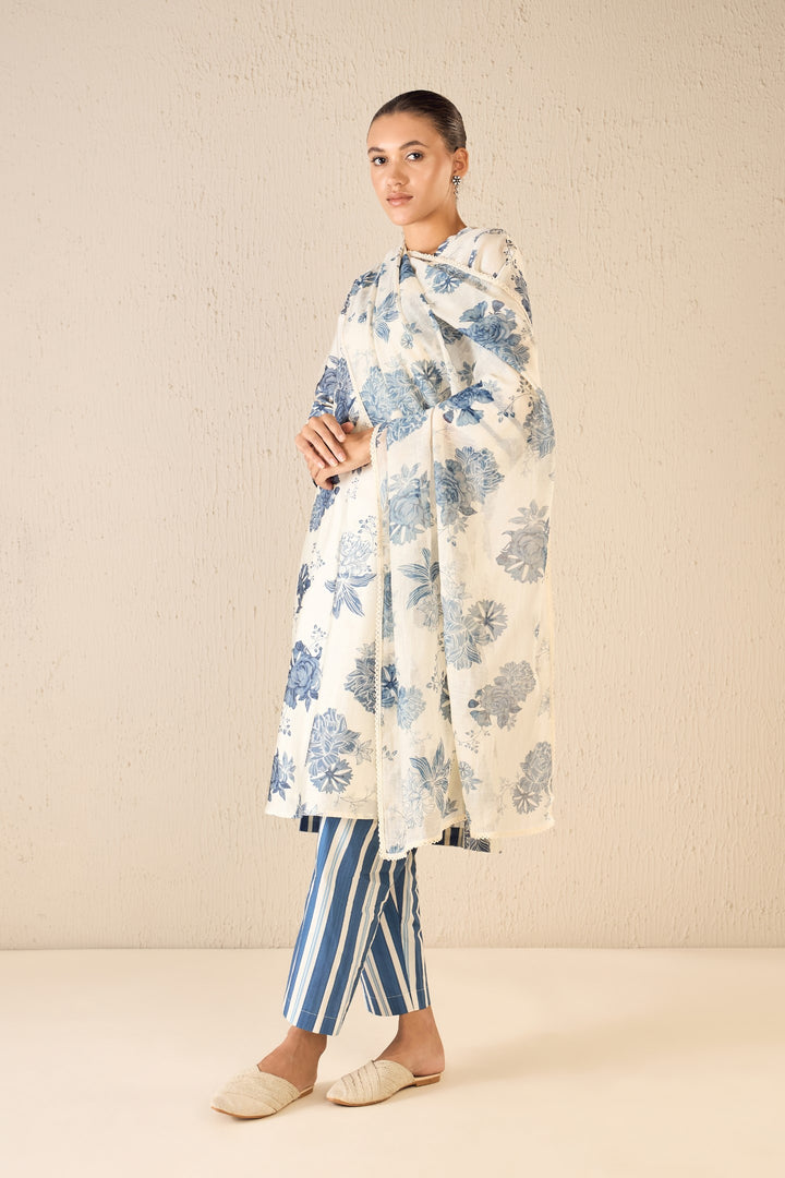 FLORAL FANTASY: BLUE FLORAL DUPATTA
