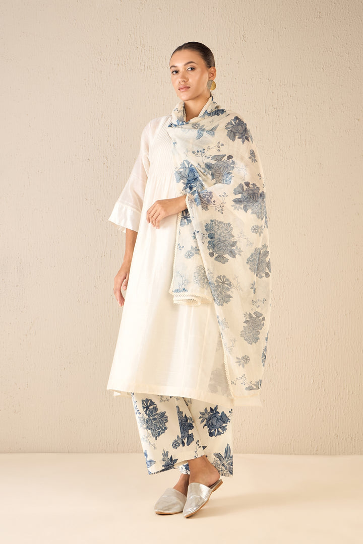 FLORAL FANTASY: BLUE FLORAL DUPATTA