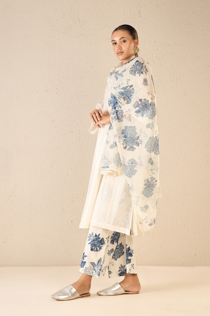 FLORAL FANTASY: BLUE FLORAL DUPATTA