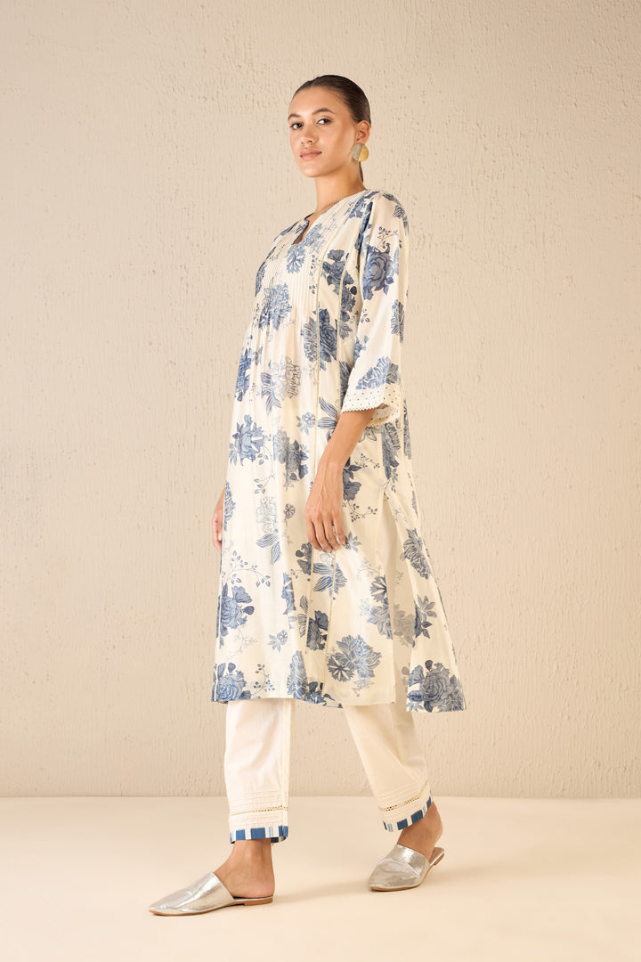 FLORAL FANTASY: BLUE FLORAL CHOGA SET