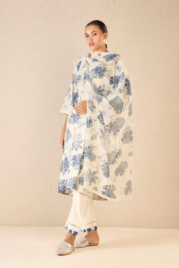 FLORAL FANTASY: BLUE FLORAL CHOGA SET