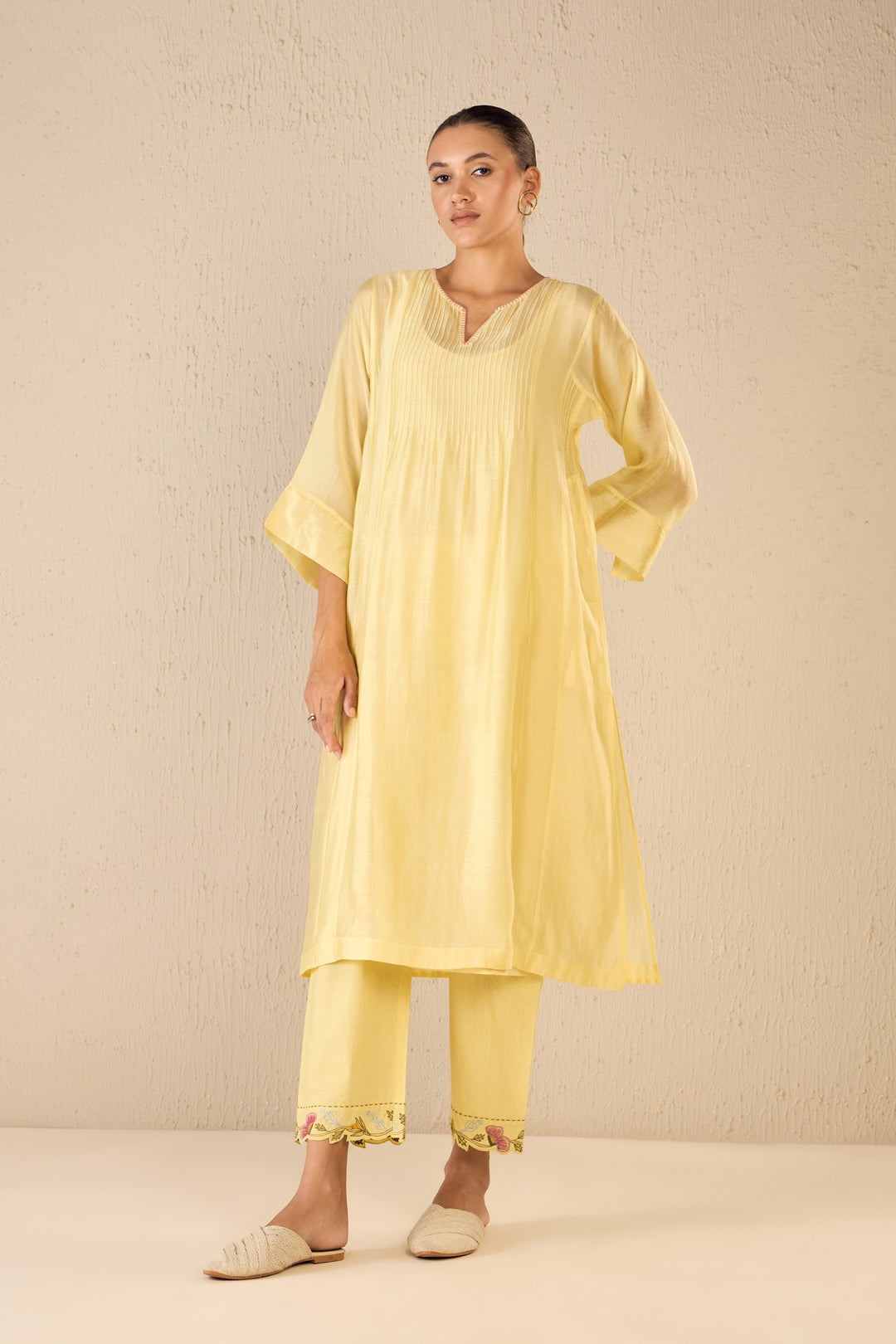 FLORAL CREAM: YELLOW PINTUCK CHOGA SET