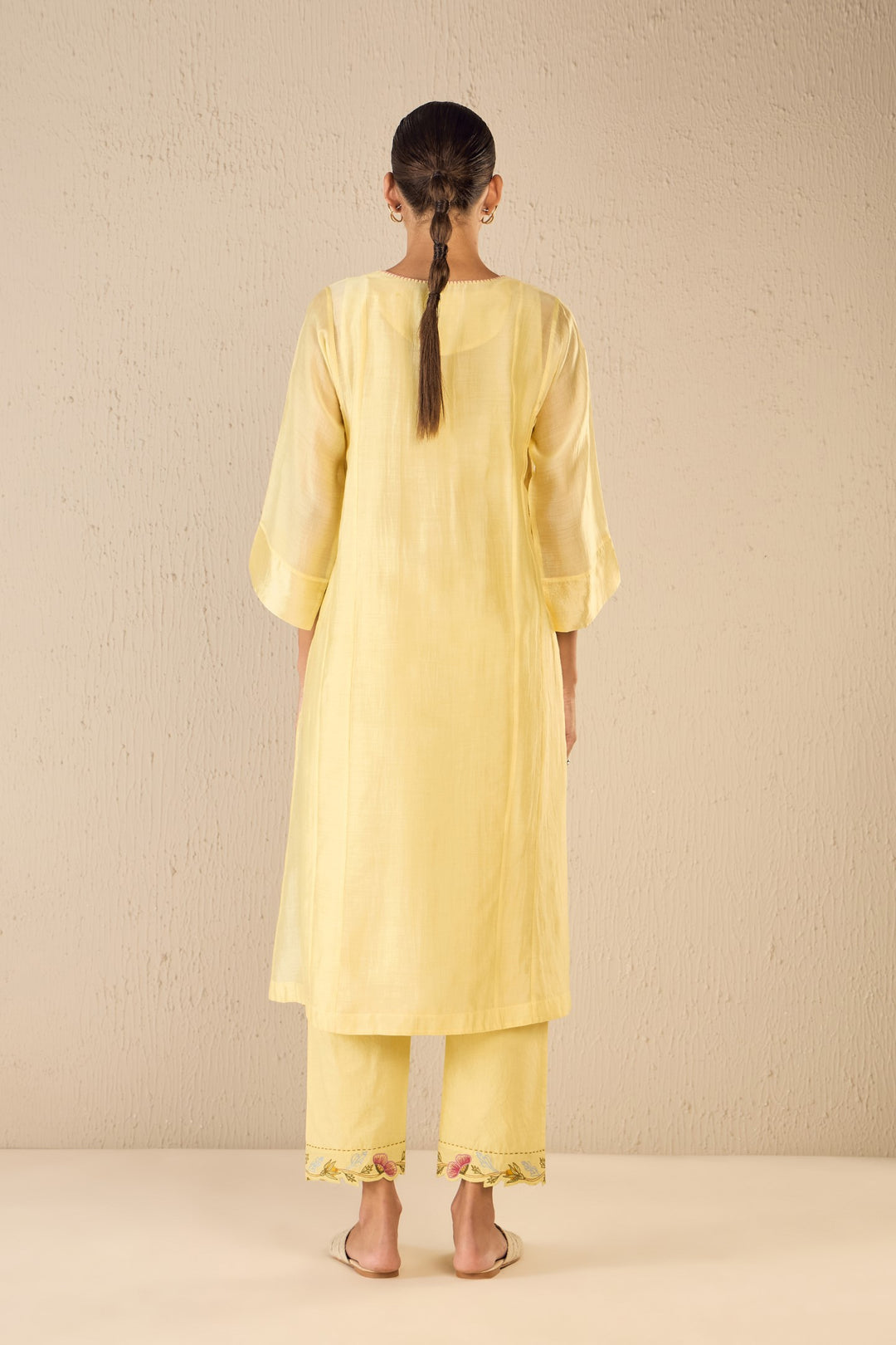 FLORAL CREAM: YELLOW PINTUCK CHOGA SET