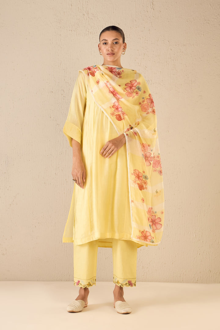 FLORAL CREAM: YELLOW PINTUCK CHOGA SET