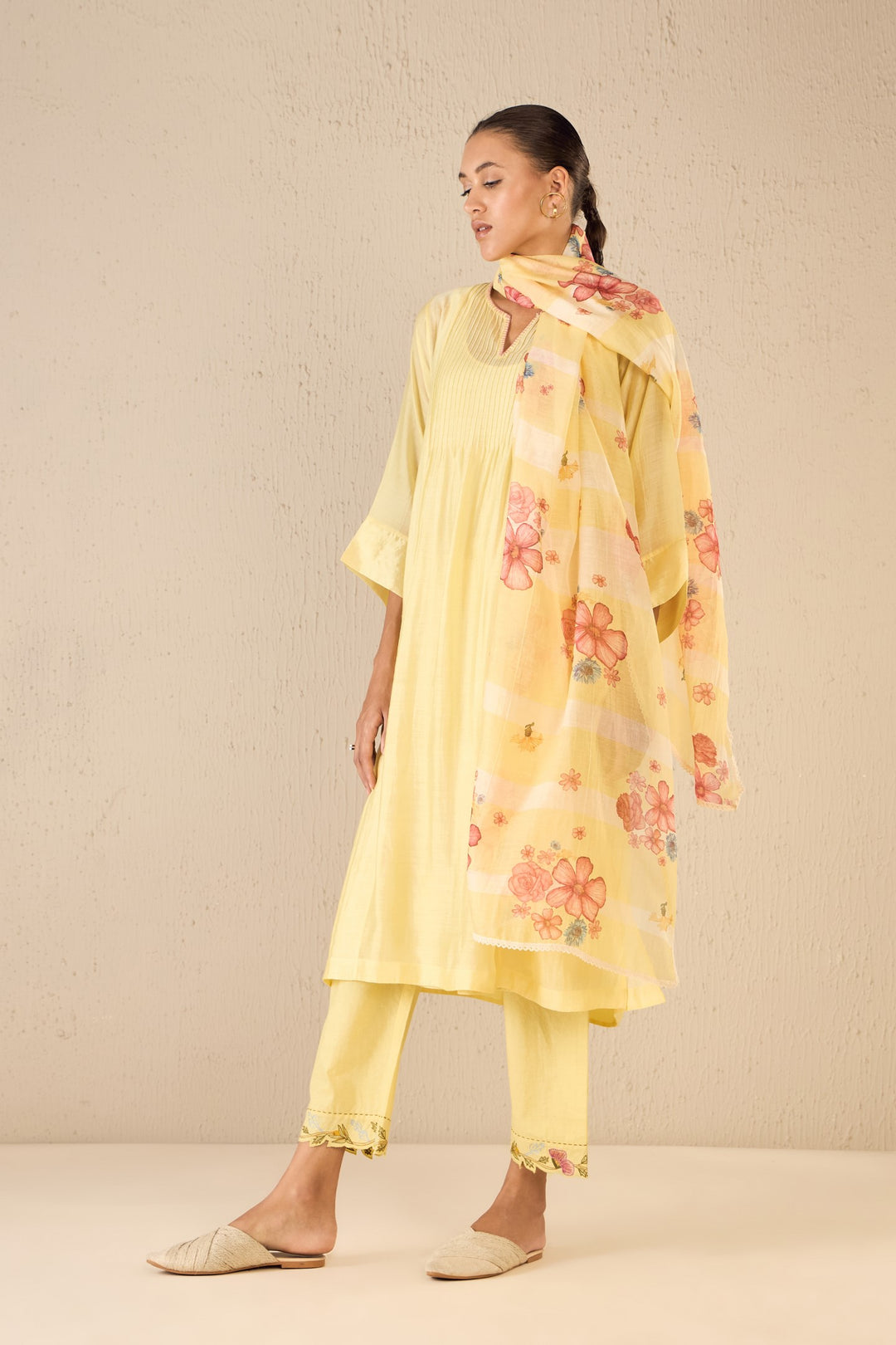FLORAL CREAM: YELLOW PINTUCK CHOGA SET