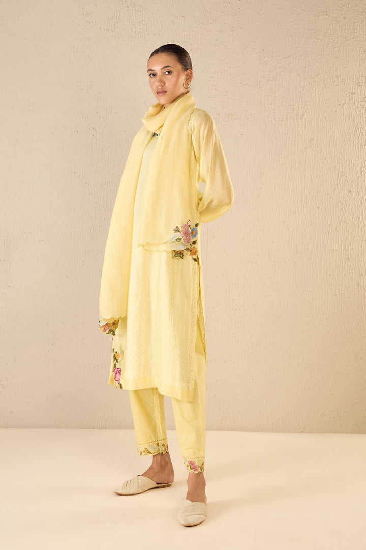 GARDEN GLORY: YELLOW APPLIQUE FLORAL BUNCH KURTA SET