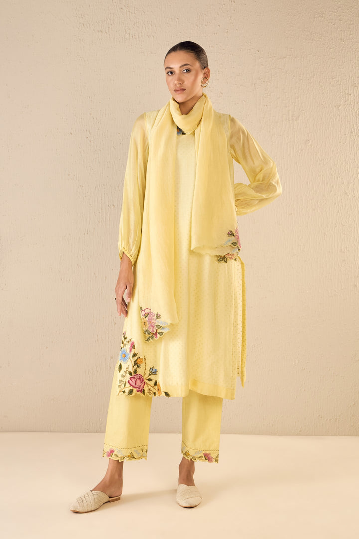 GARDEN GLORY: YELLOW APPLIQUE FLORAL BUNCH KURTA SET