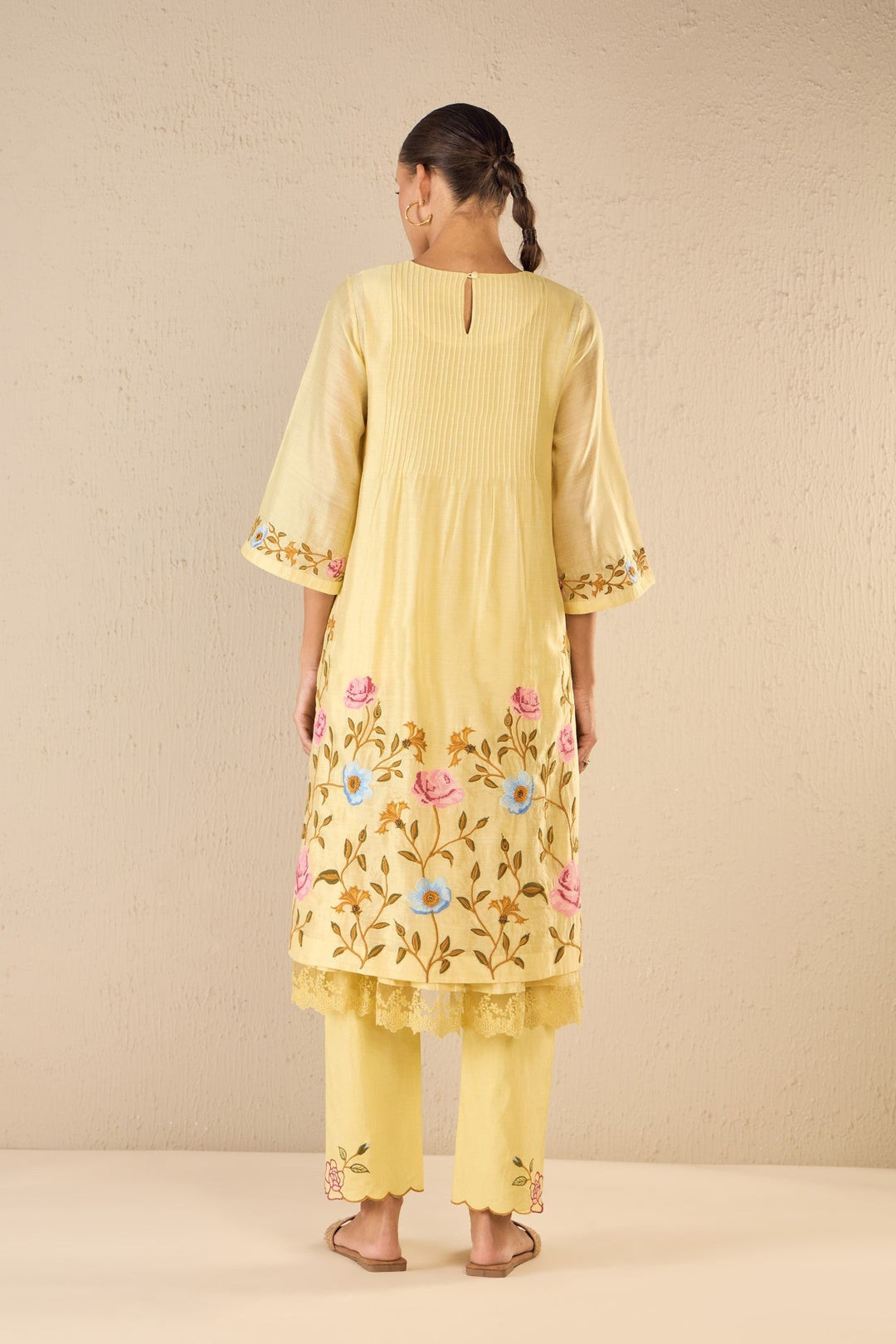 PETAL PATH: YELLOW FLORAL EMBROIDERY SCALLOPED PANTS