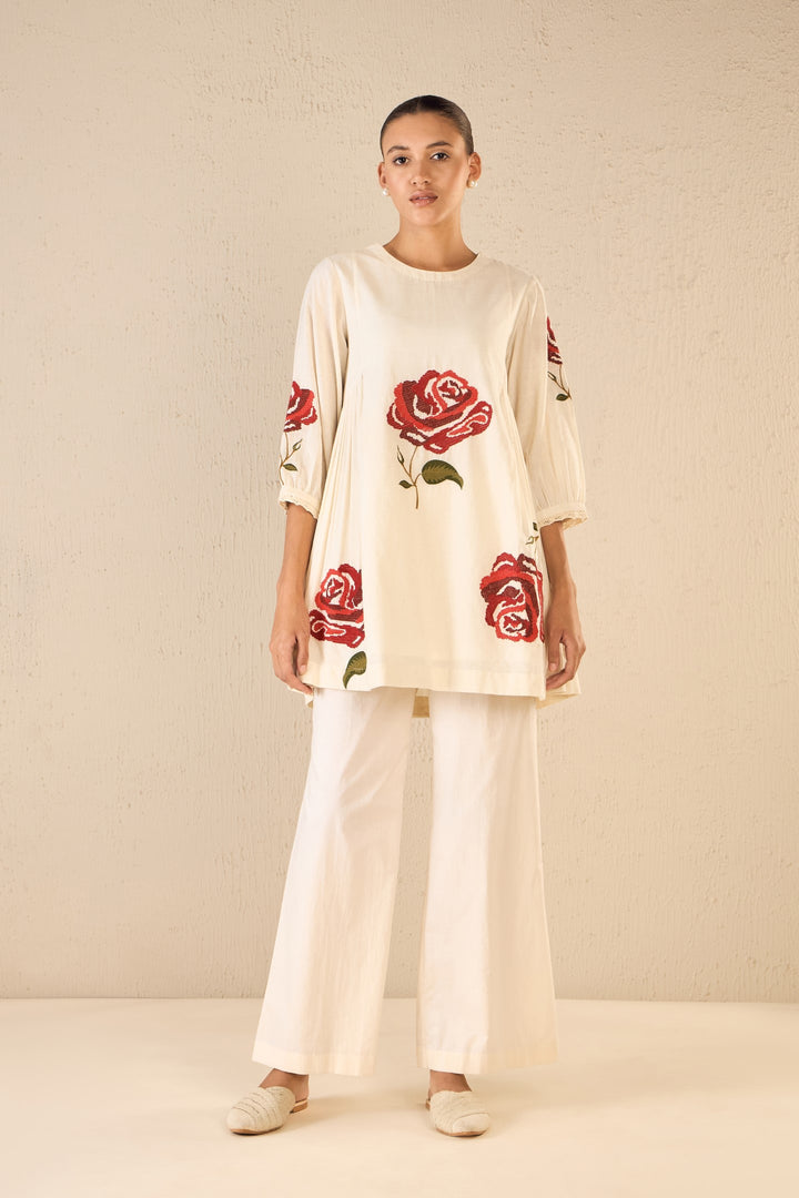 ROYAL ROSE: IVORY SIDE GATHERS TUNIC