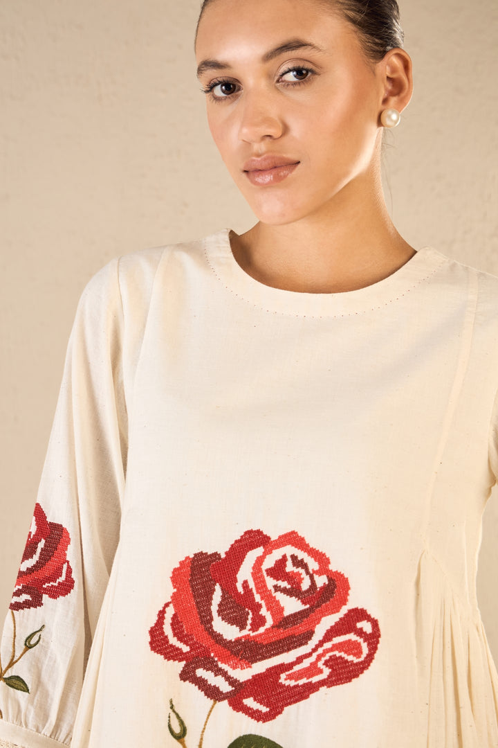 ROYAL ROSE: IVORY SIDE GATHERS TUNIC