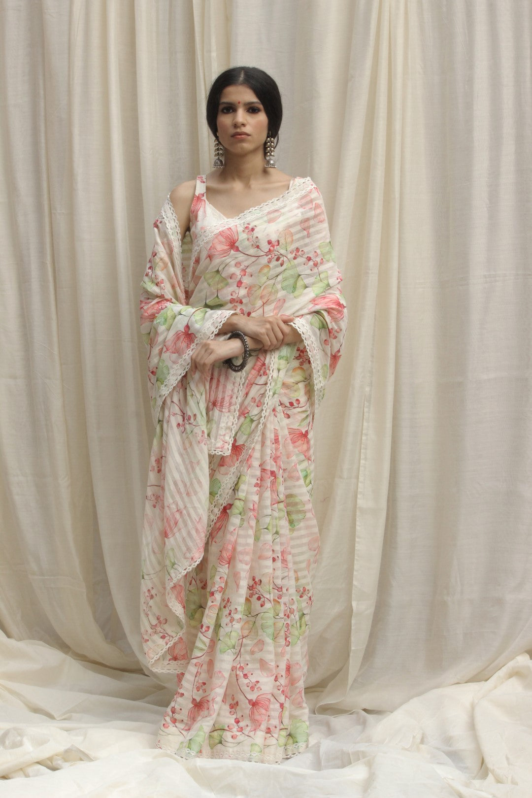IVORY MANGNOLIA FLORAL HANDWOVEN STRIPE CHANDERI SAREE WITH FLORAL BLOUSE