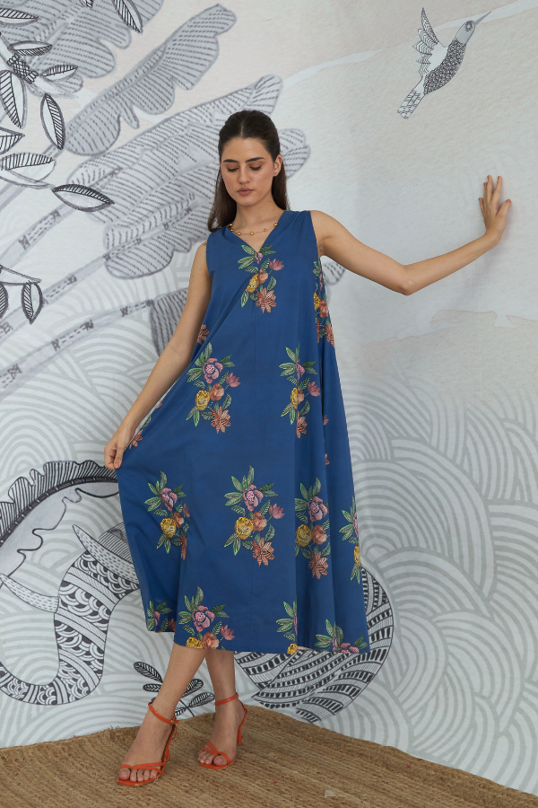 BLUE FLOWER V-NECK LONG DRESS