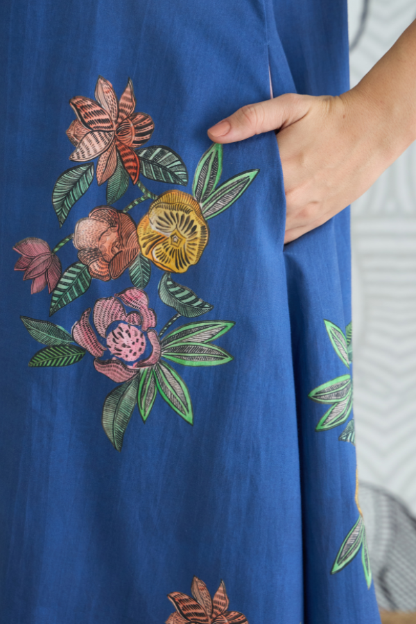 BLUE FLOWER V-NECK LONG DRESS WITH SLEEVES