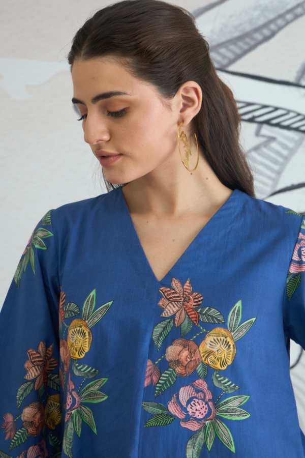 BLUE FLOWER V-NECK LONG DRESS WITH SLEEVES