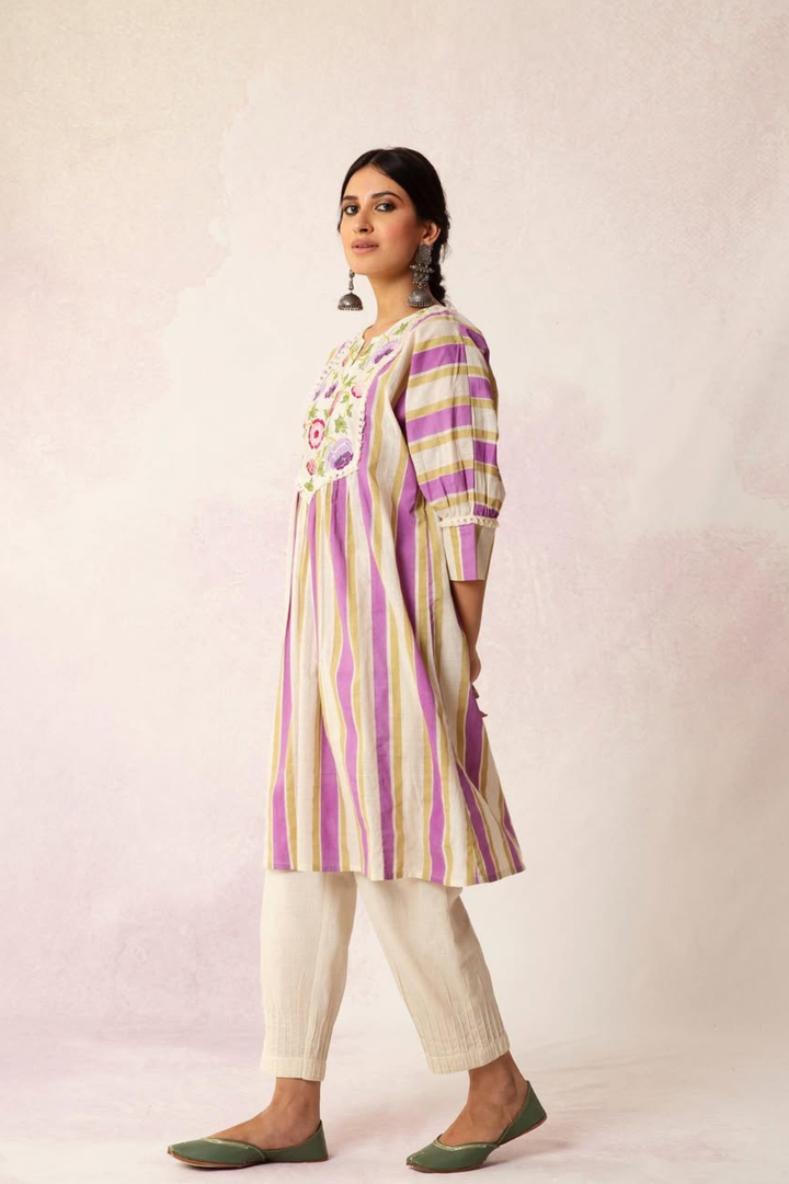 BAHAAR FLORAL STRIPE CAPE WITH PANTS