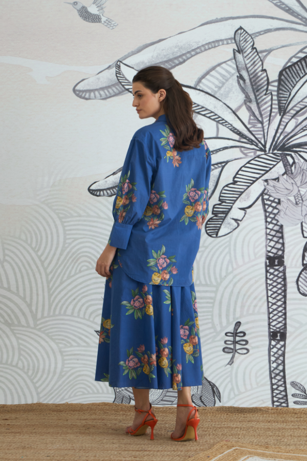 BLUE FLOWER BIG COLLAR SHIRT WITH BLUE FLOWER SKIRT