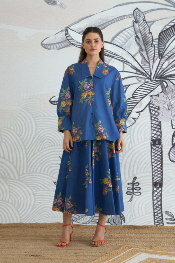 BLUE FLOWER BIG COLLAR SHIRT WITH BLUE FLOWER SKIRT