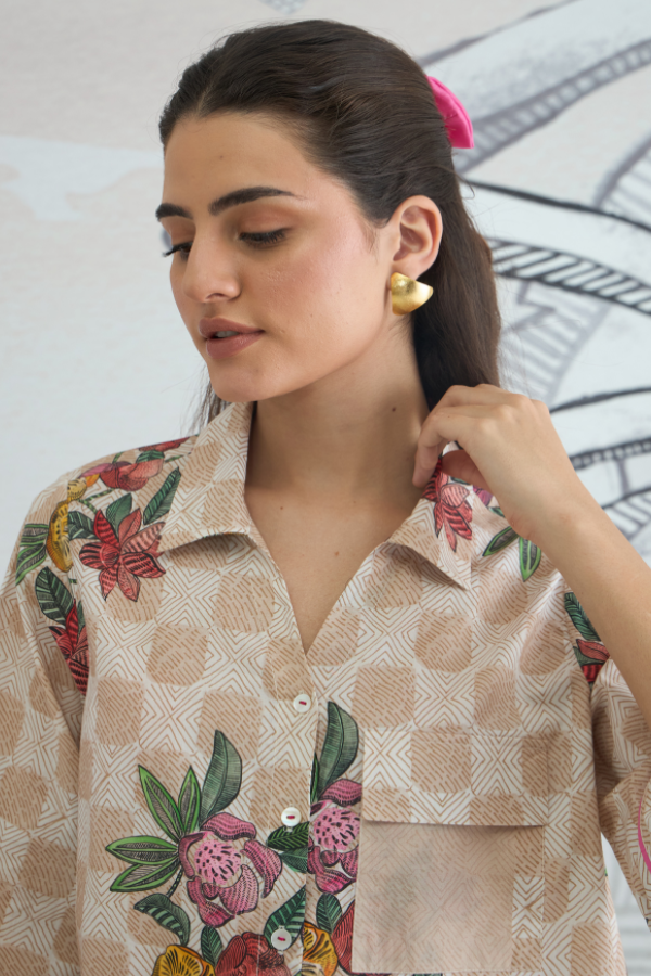 BEIGE CHECK FLOWER CROP SHIRT WITH BEIGE CHECK SKIRT