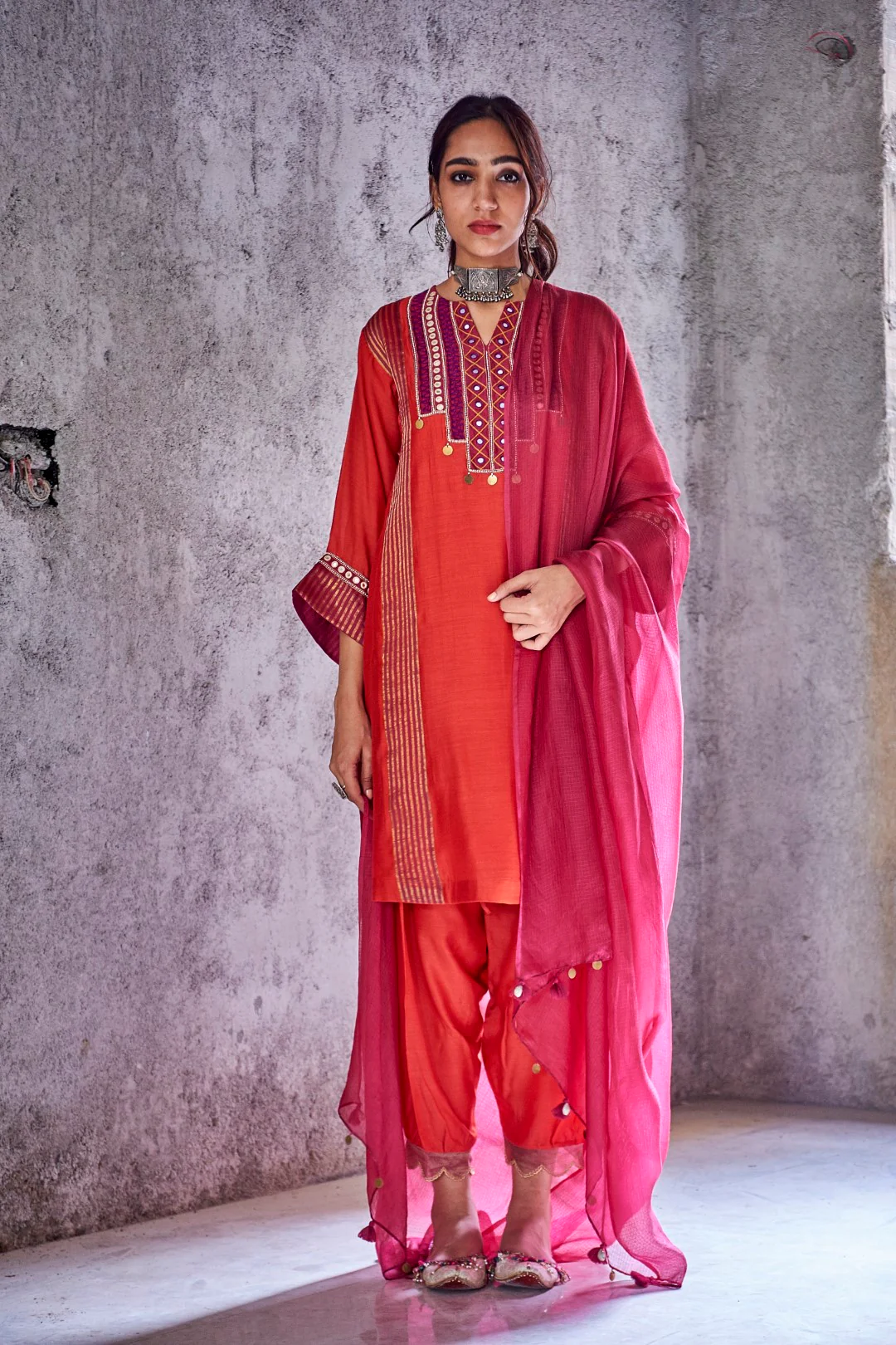 RED HANDWOVEN ZARI STRIPE CHANDERI EMBROIDERED LAXMI KURTA SET
