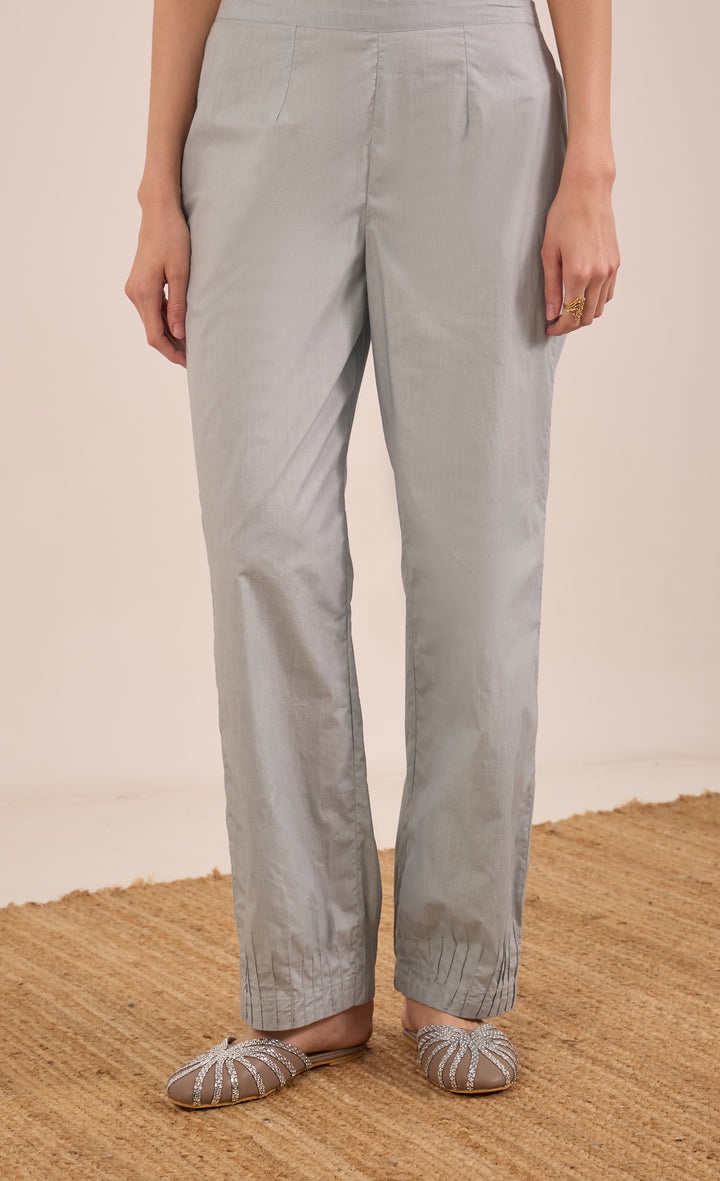 CHINAR: COTTON PINTUCK PANTS - POWDER BLUE