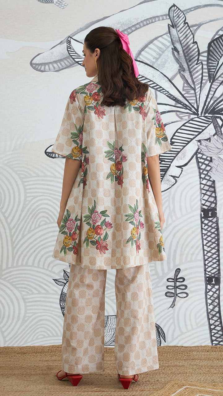 BEIGE CHECK FLOWER BOX PANTS