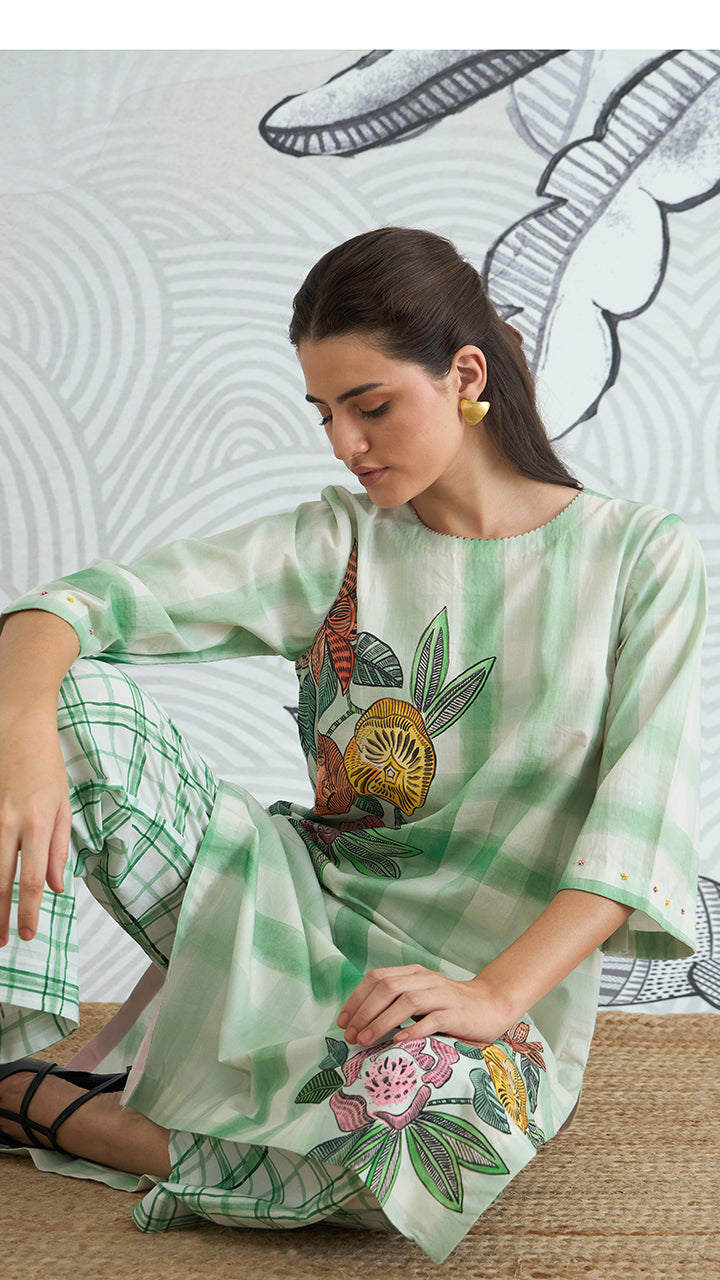 GREEN CHECK FLOWER PLACEMENT KURTA WITH GREEN CHECK PANTS