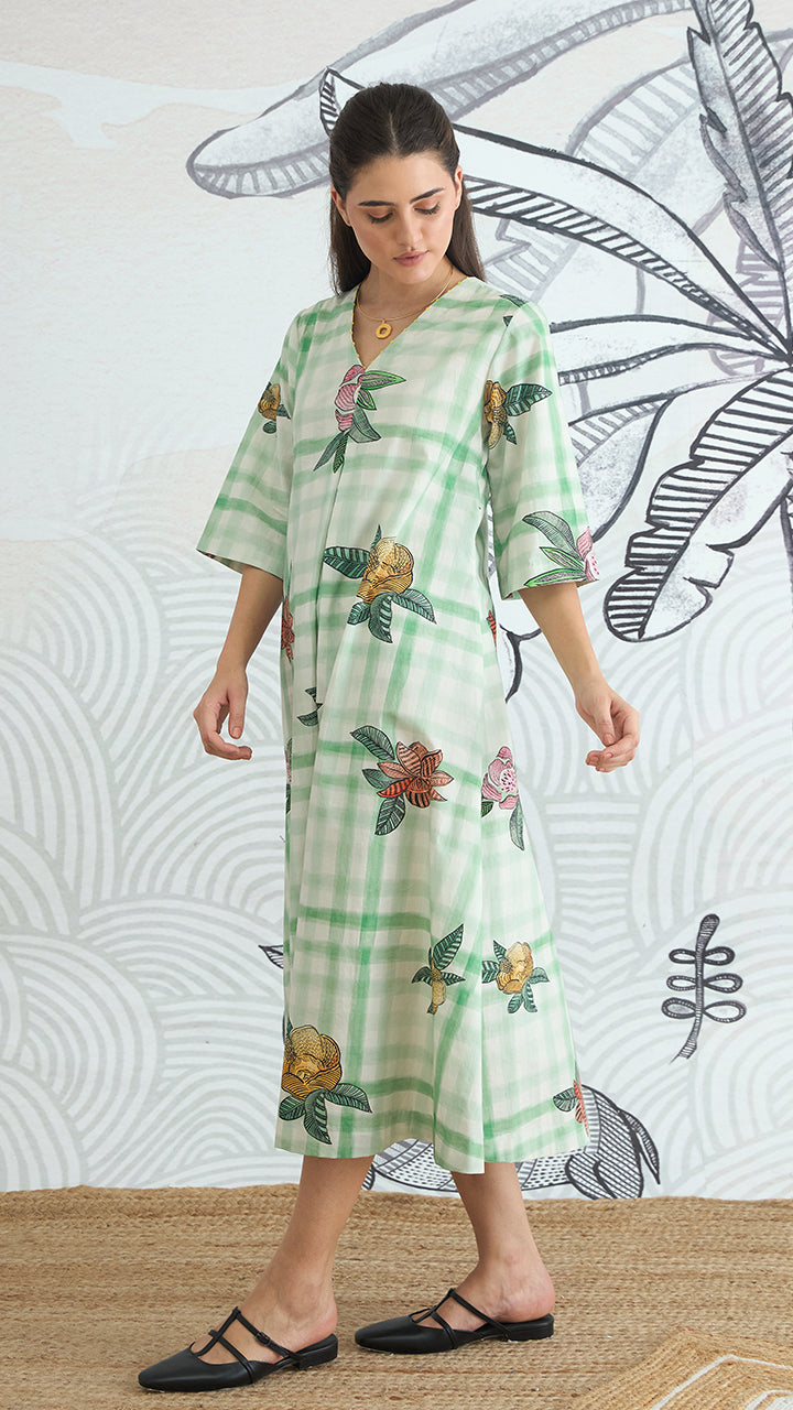 GREEN CHECK V-NECK LONG DRESS WITH SLEEVES