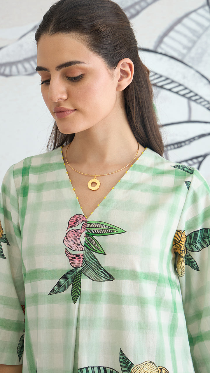 GREEN CHECK V-NECK LONG DRESS WITH SLEEVES