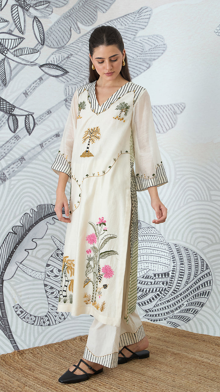 MOUNTAIN EMBROIDERY KURTA