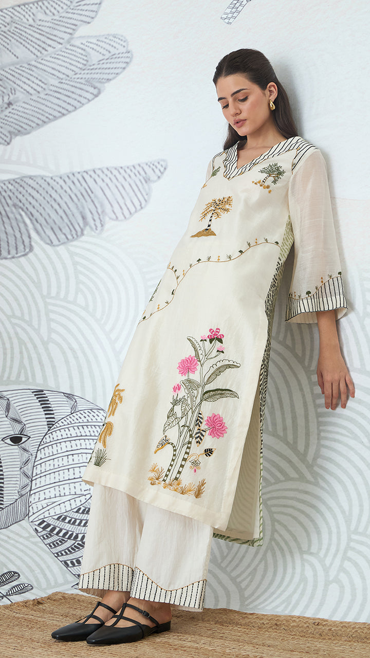 MOUNTAIN EMBROIDERY KURTA