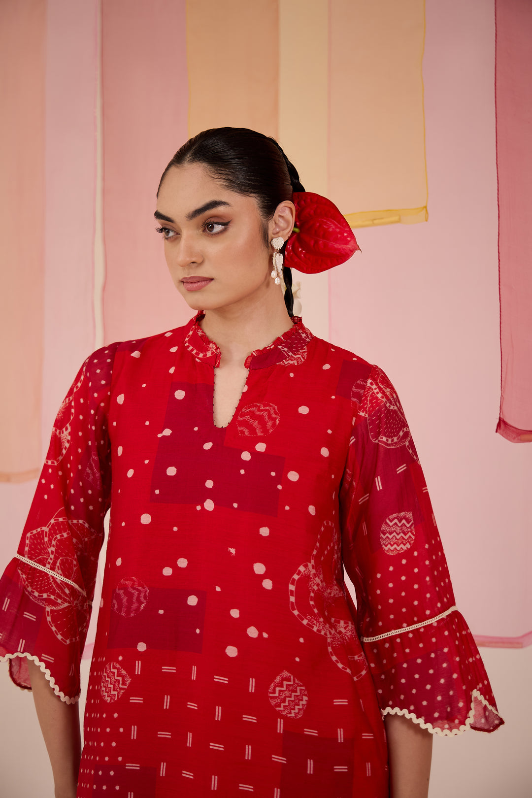 SAMAHAR: Red Short Scallop Tunic
