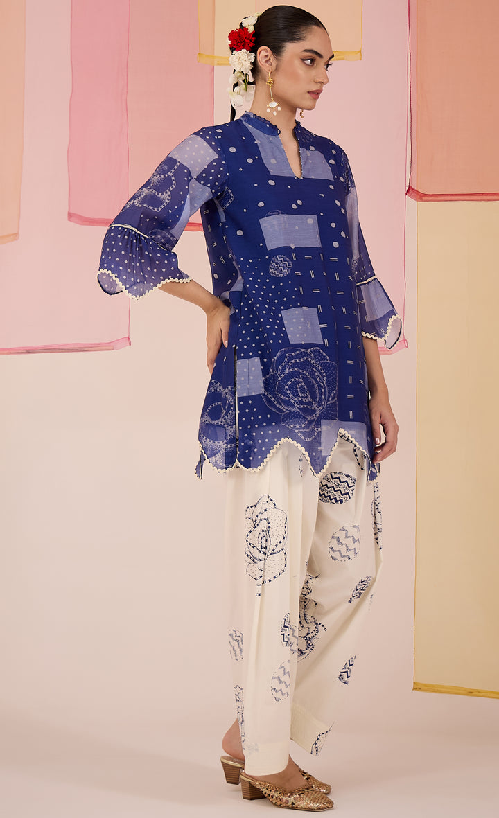 SAMAHAR: Blue Cotton Silk Scallop Co-ord Set