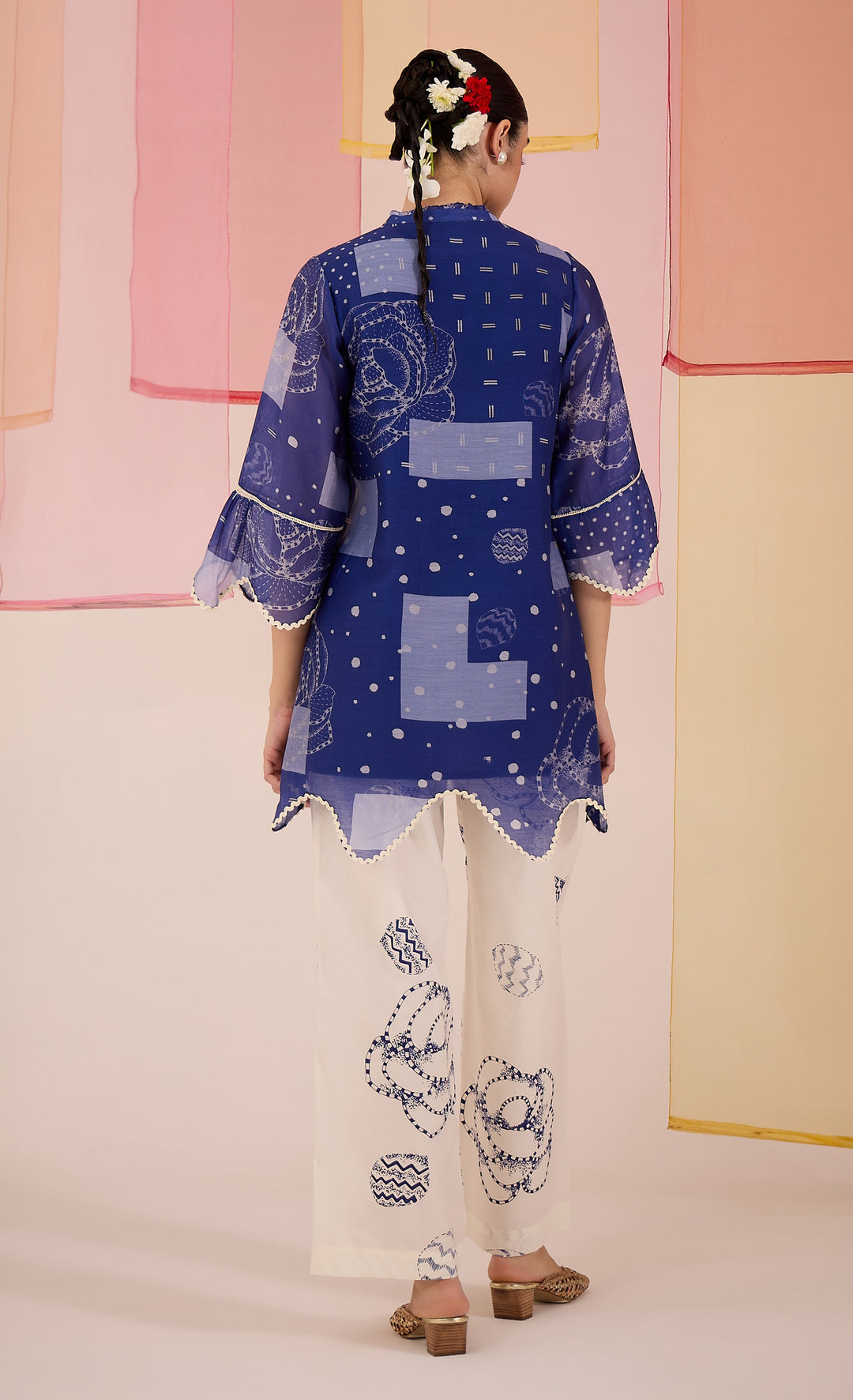 SAMAHAR: Blue Short Scallop Kurta with Wide Leg Pants