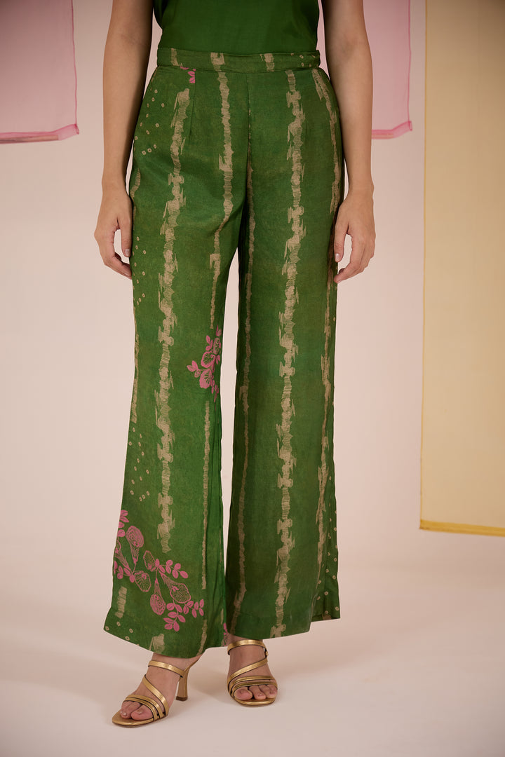 SAMAHAR: Green Cotton Silk Straight Pant