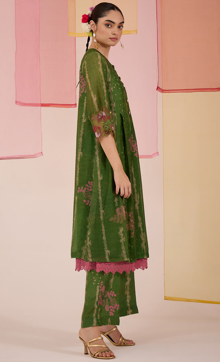 SAMAHAR: Green Cotton Silk Box Pleat Kurta with Pant