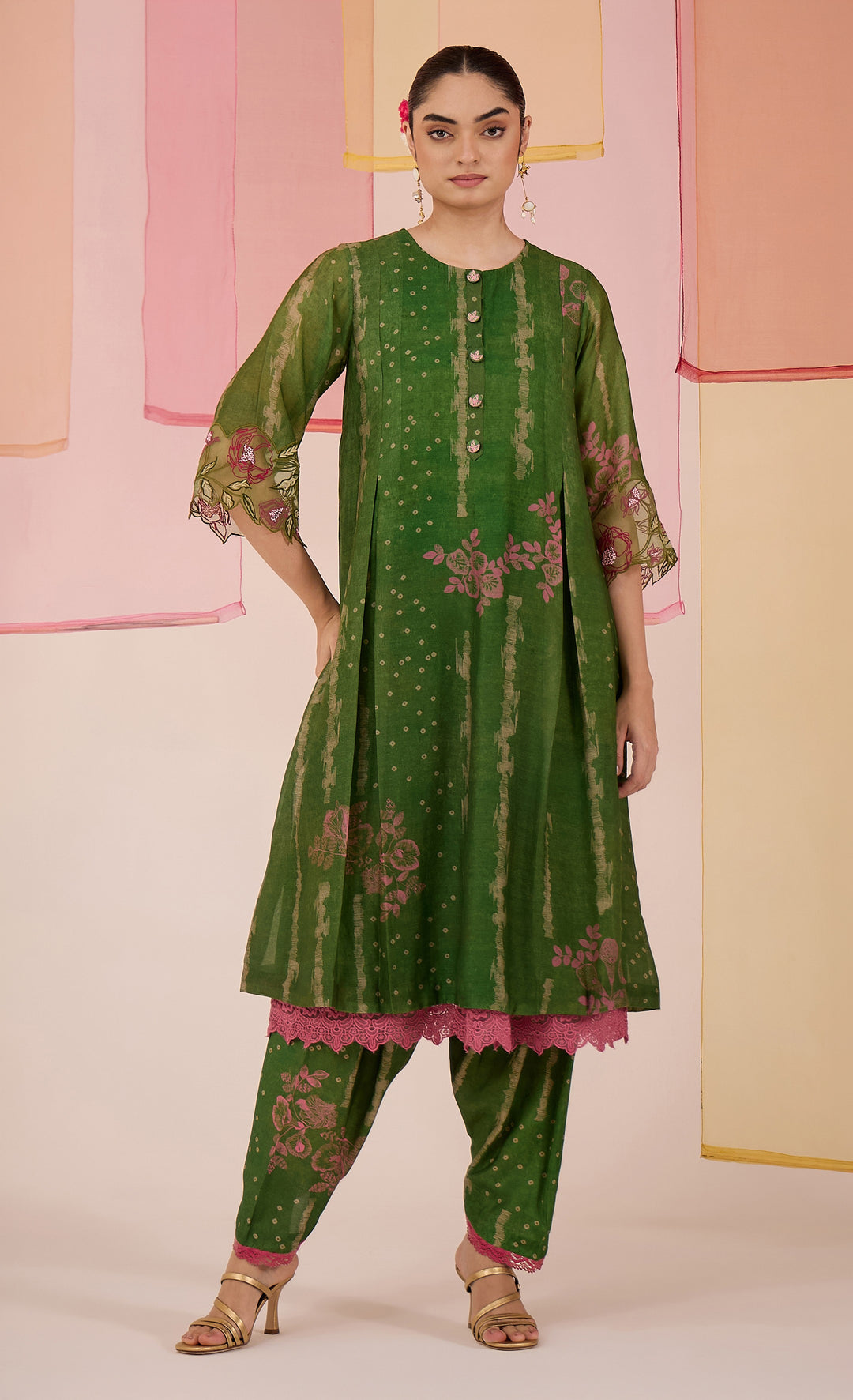 SAMAHAR: Green Tulip Salwar