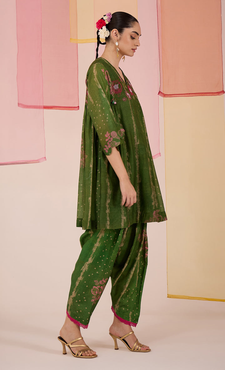 SAMAHAR: Green Side Gather Tunic