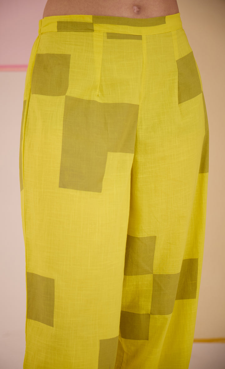 SAMAHAR: Olive Cotton Printed Pant