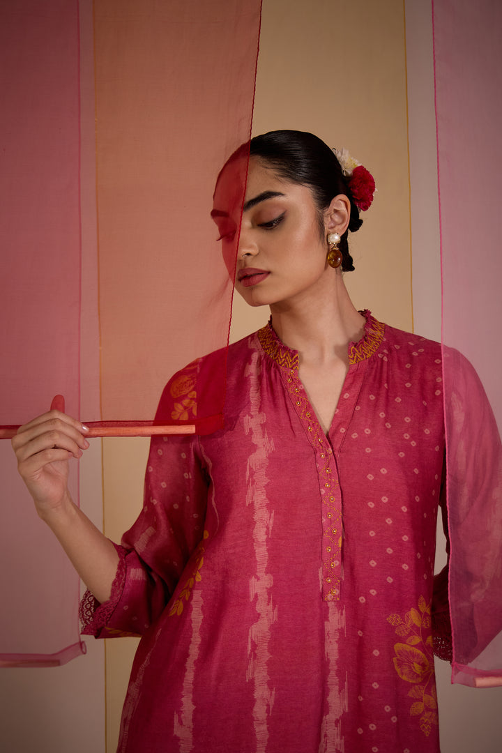 SAMAHAR: Blush Pink Cotton Silk High Slit Kurta