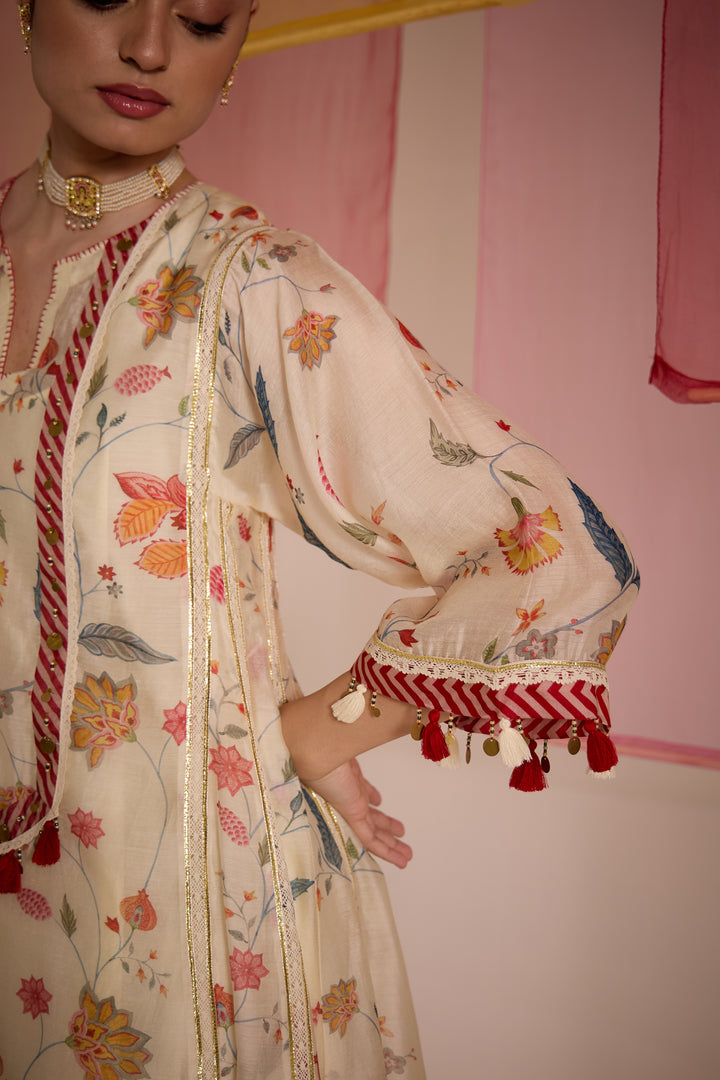 SAMAHAR: Ivory Chintz Cotton Silk Kalidar Choga